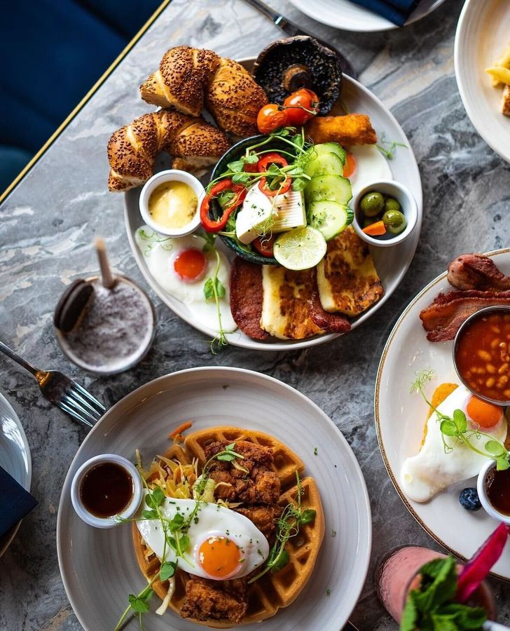 Brunch at Array